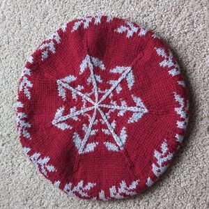 New, Handknit Wool Fairisle Beret